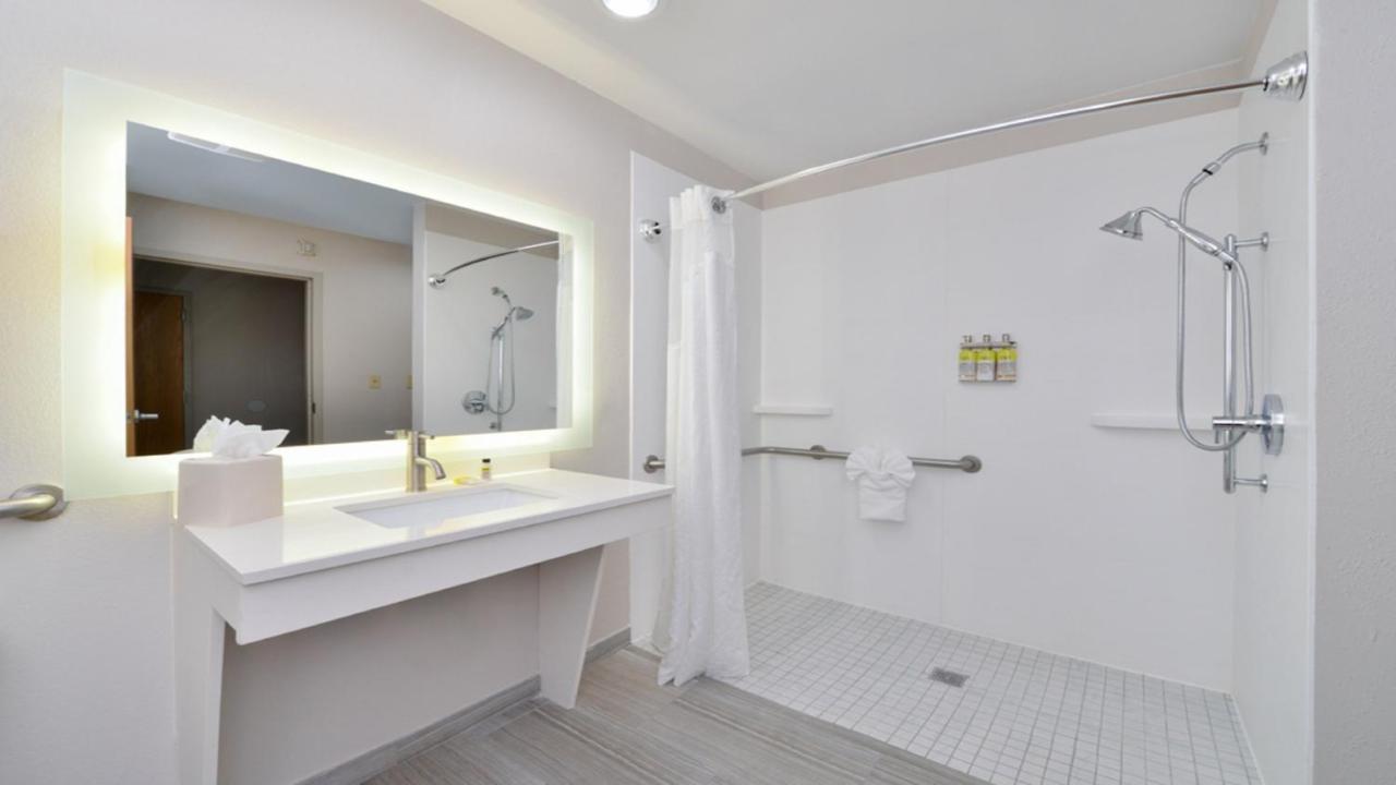 Holiday Inn Express Hotel & Suites La Place By Ihg Luaran gambar